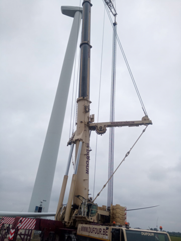 DEMAG AC700